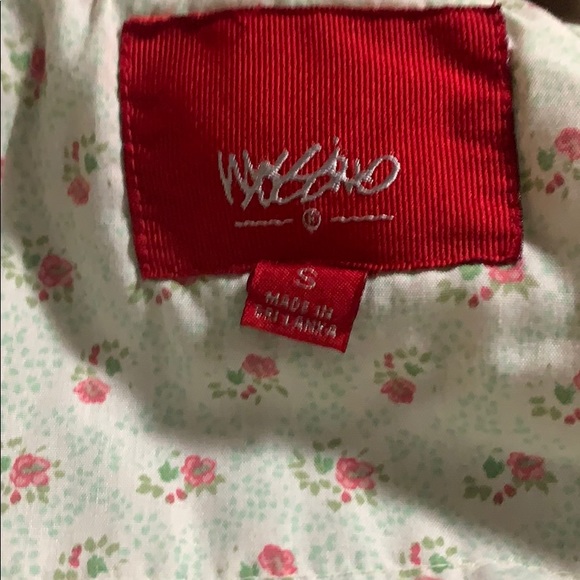 Mossimo - Picture 2 of 4